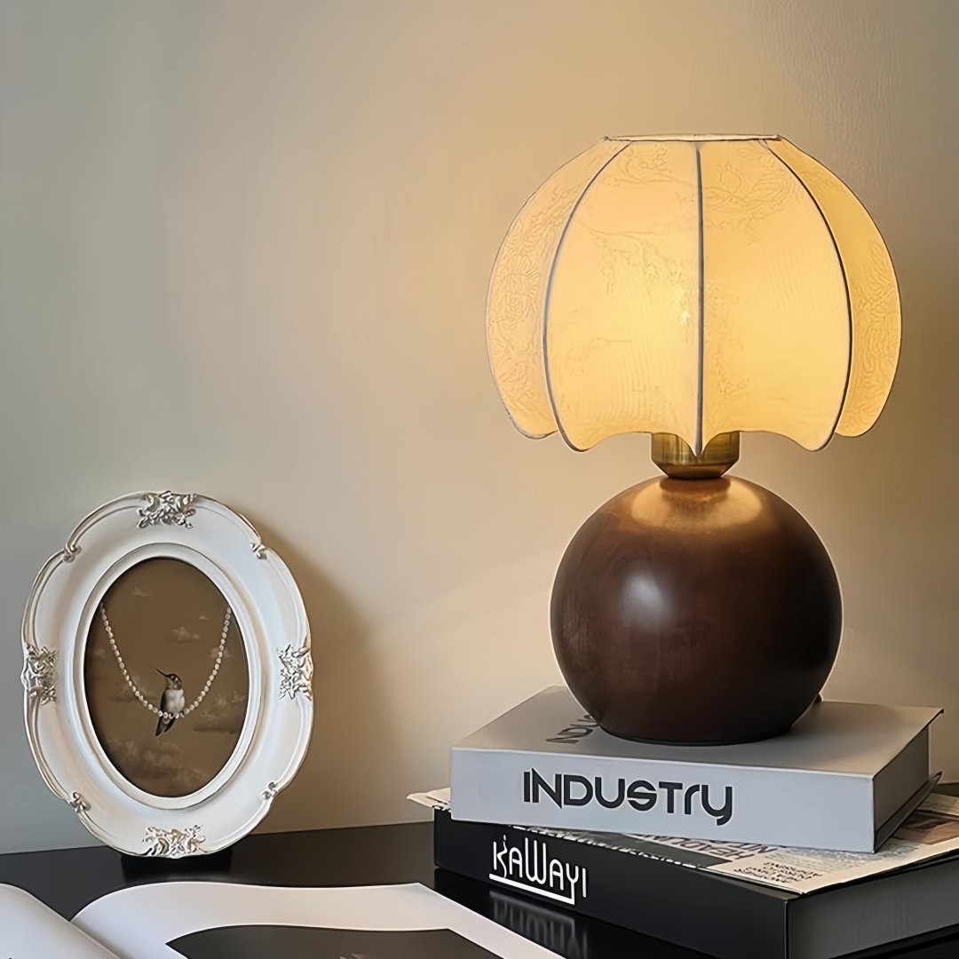 Vintage floral table lamp, med - огляд і ціна Home Textiles & Decorations